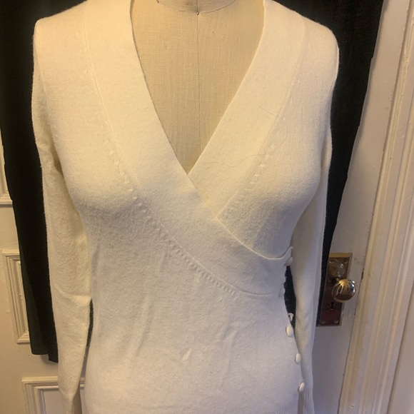 RW&CO Sweater - Picture 3 of 9